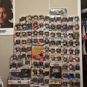 Different genres of Funkos